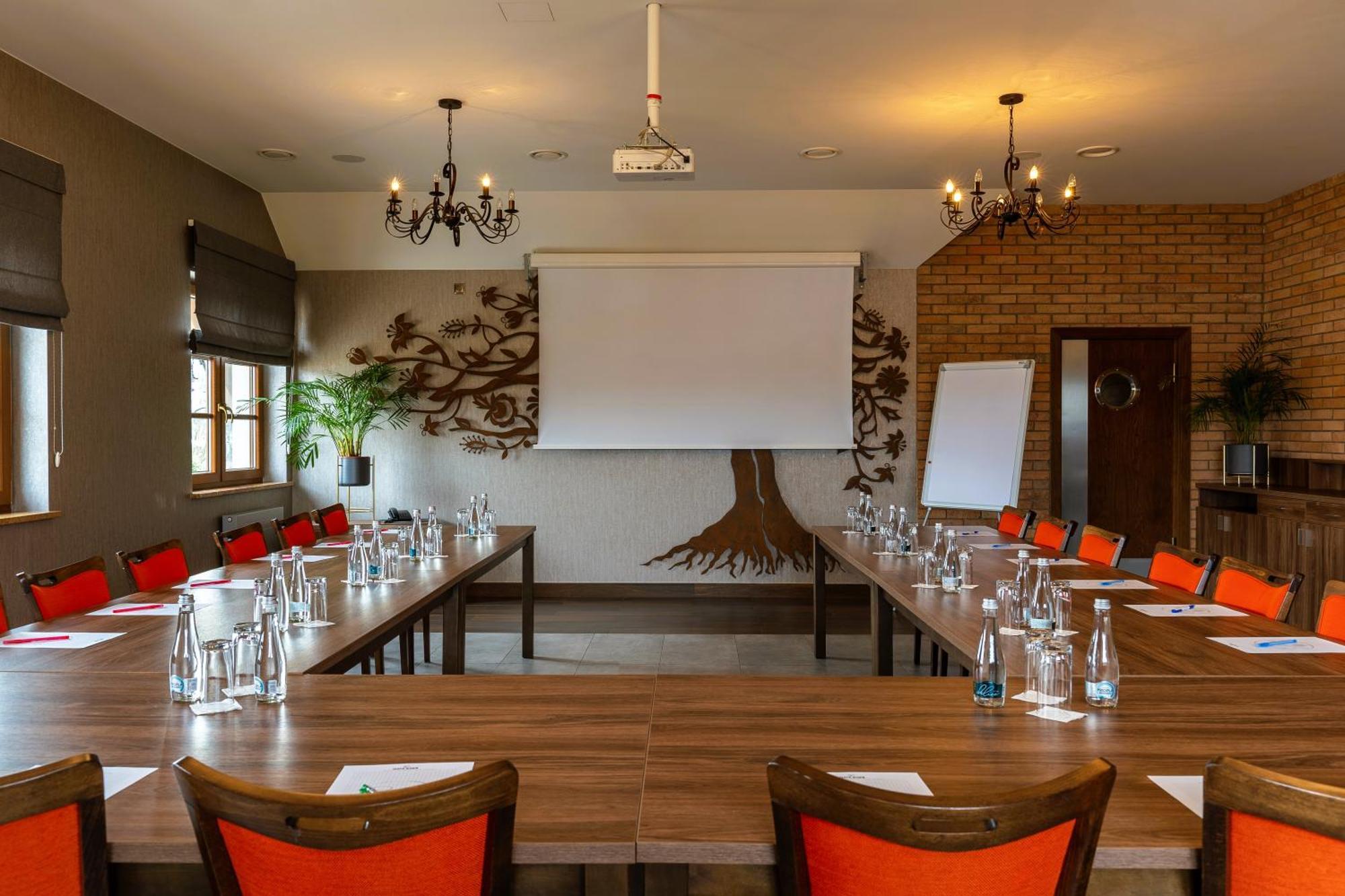 Zlota Jesien Restauracja I Noclegi Nad Jeziorem Kartuzy Exteriör bild